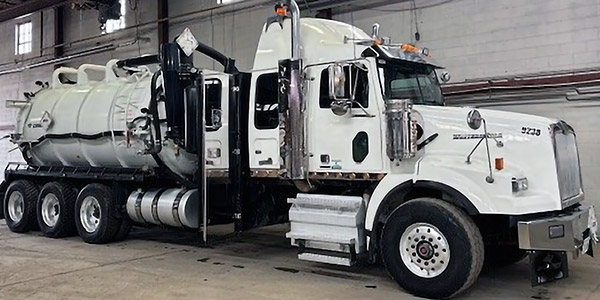 2014 Western Star/Cusco Duravac Vacuum Truck